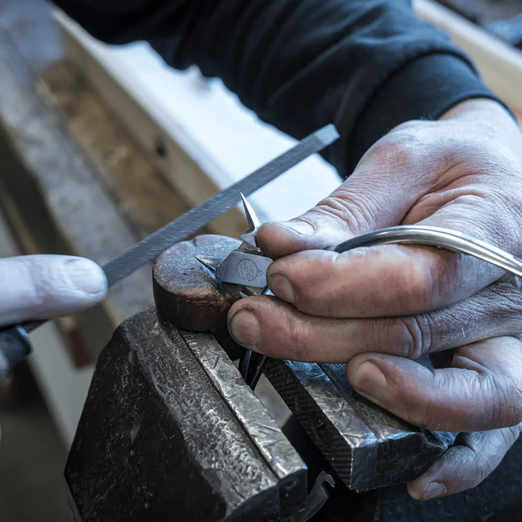 Service d'affûtage pinces à ongles et autres instruments de pédicurie-podologie My Podologie 